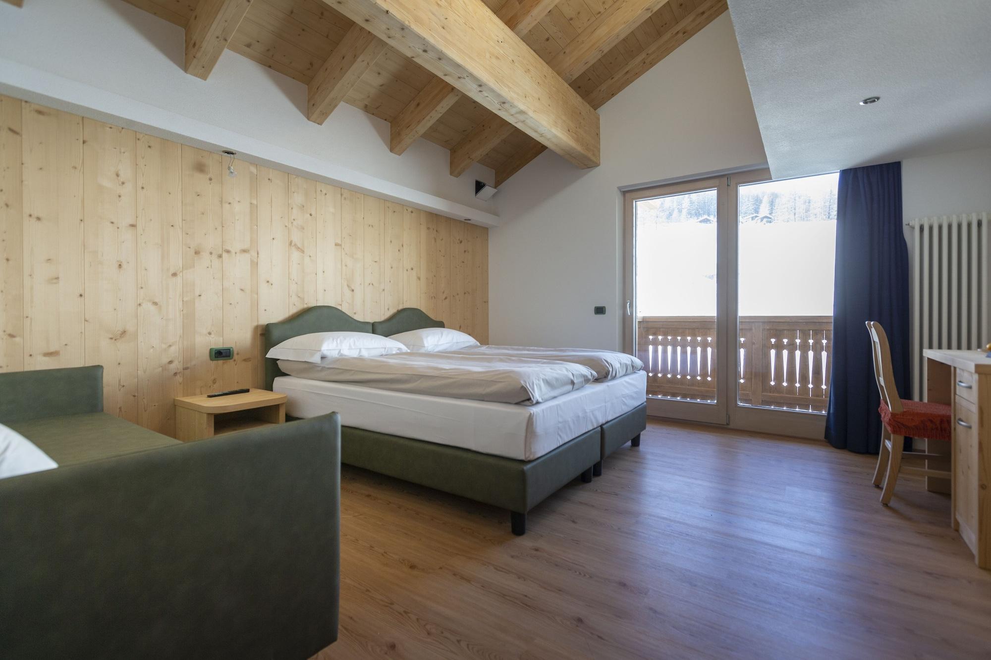 Hotel "La Suisse" Livigno Exterior foto