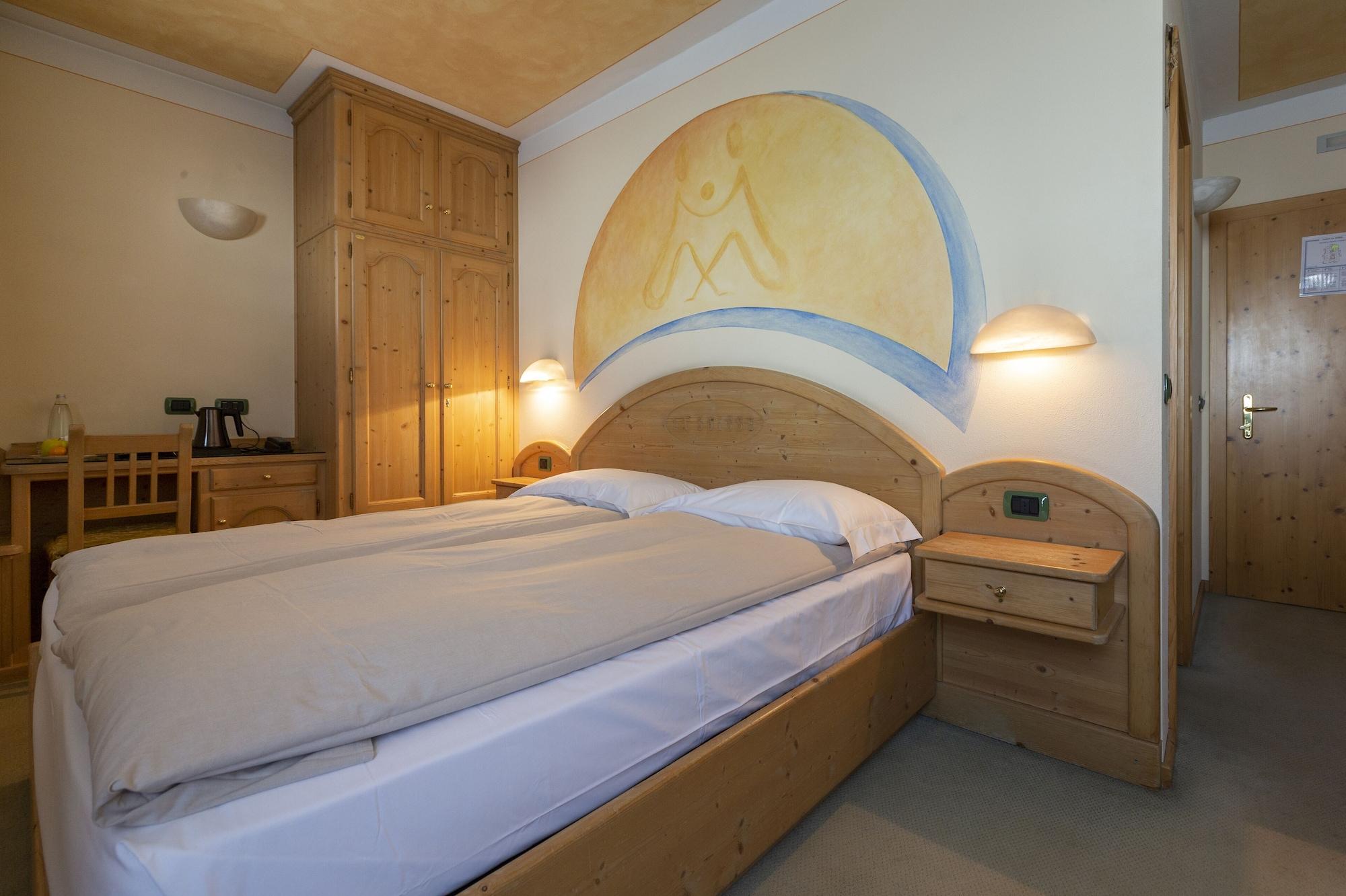Hotel "La Suisse" Livigno Exterior foto