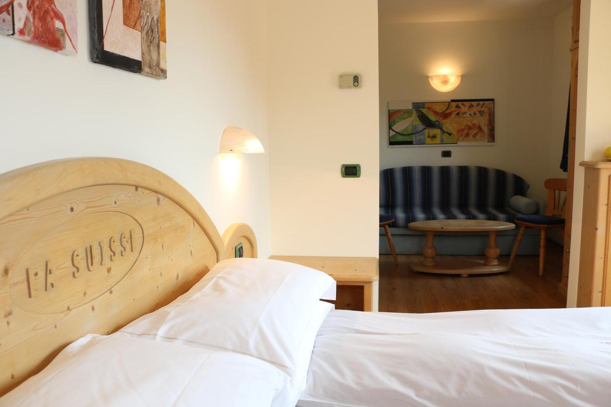 Hotel "La Suisse" Livigno Exterior foto